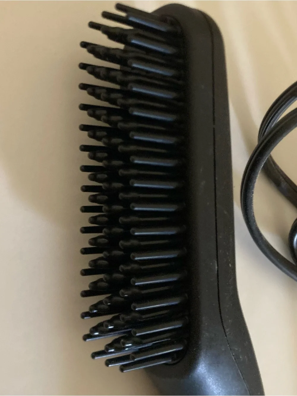 Black Hair Straightener Brush with Heat Protectant